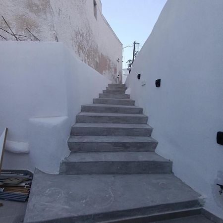 Cycladic Center Cave Rooms ثيرا المظهر الخارجي الصورة