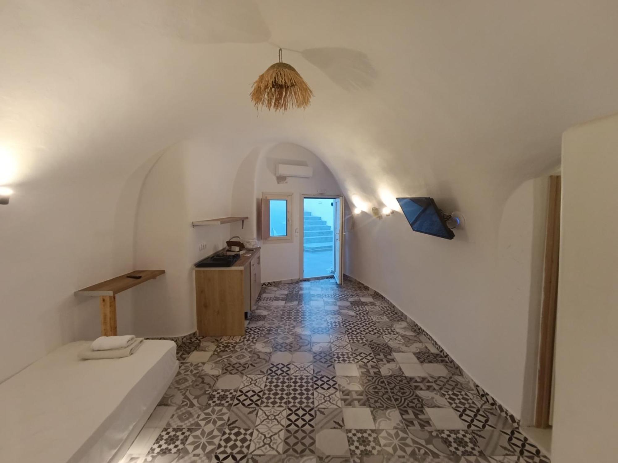 Cycladic Center Cave Rooms ثيرا المظهر الخارجي الصورة
